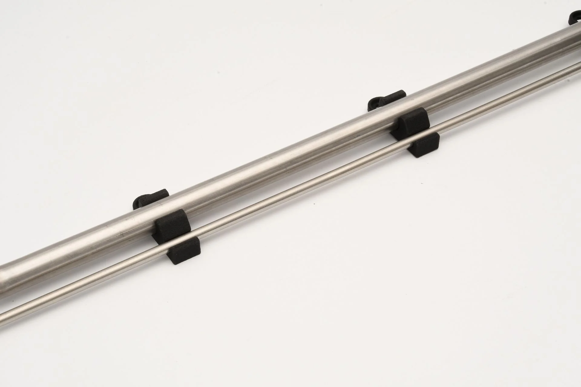 Dual 1/2" and 3/16" hardline clip - Image 2